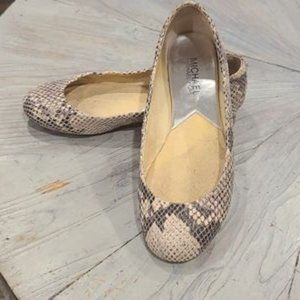 Michael Kors snakeskin ballet flats size 8